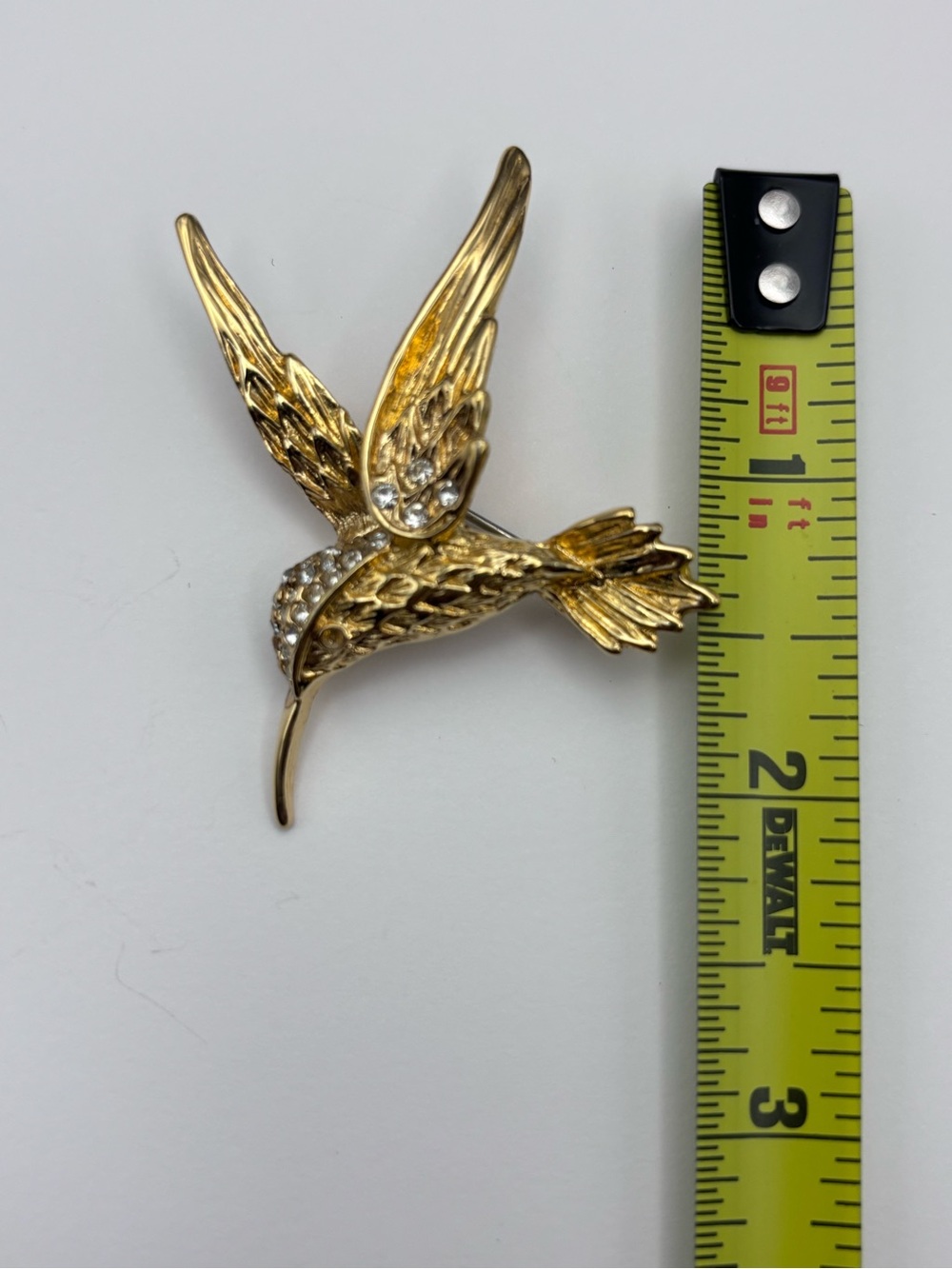 Vintage Gold Tone Rhinestone Hummingbird Brooch - Picture 12 of 12